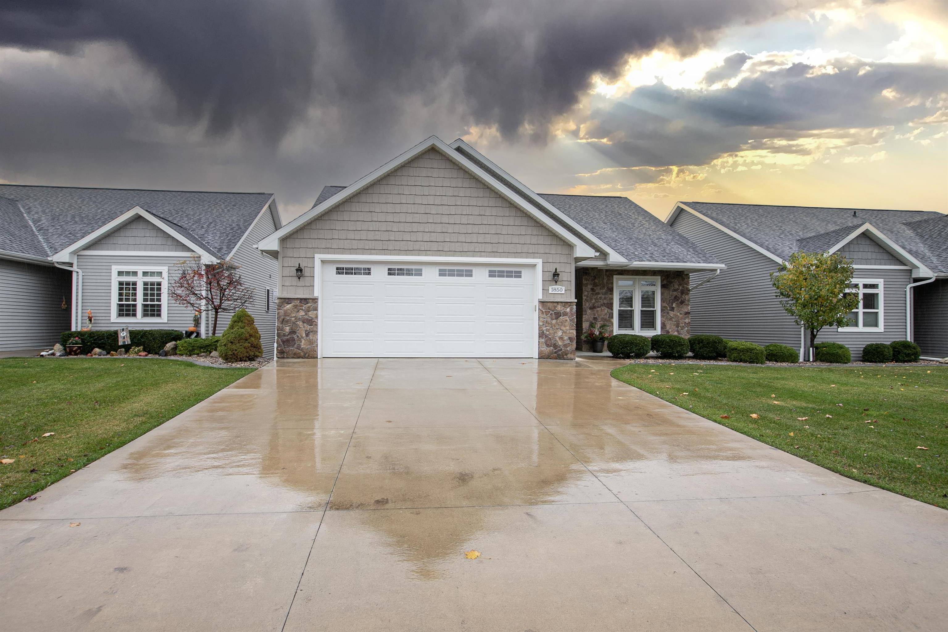 1850 Margaret Street Appleton, WI 54913 - Photo 1 of 1 Gallery Image 1