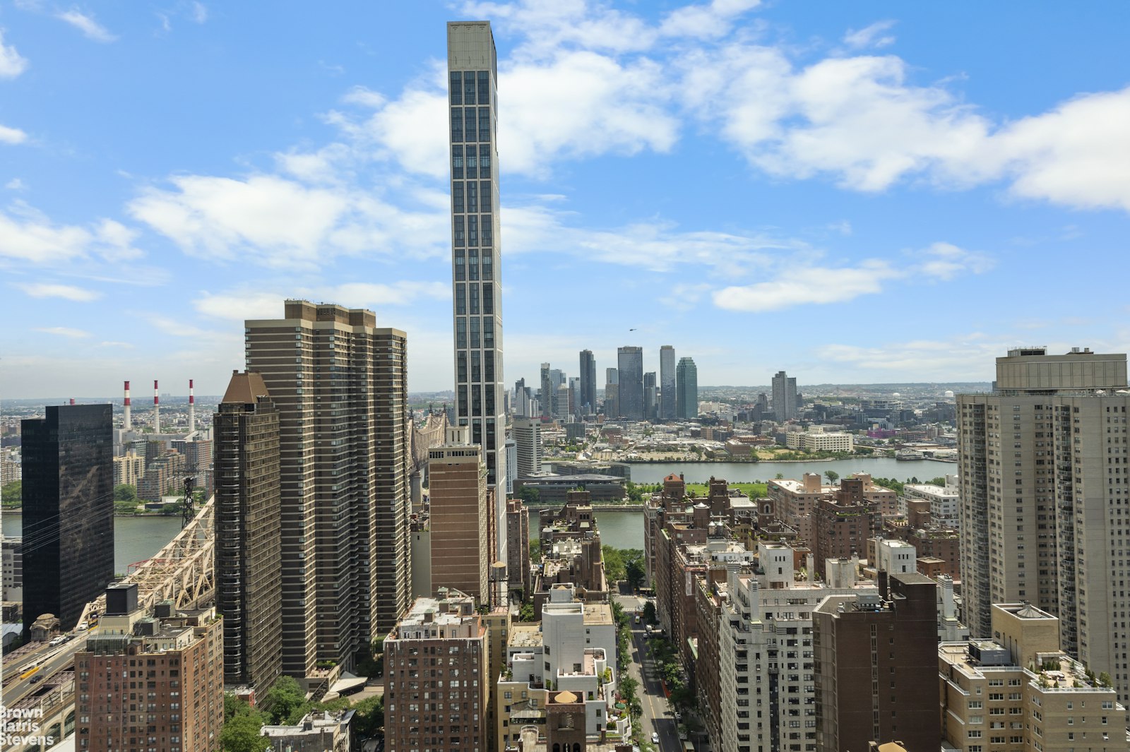 303 East 57th Street, Unit 39A Manhattan, NY 10022 - Photo 14 of 16 a city view with lot of high rise buildings