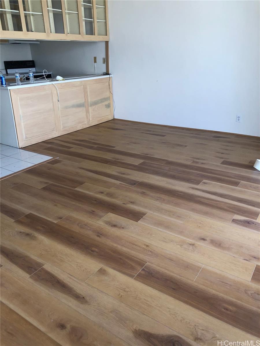 827 Kinau Street, Unit D702 Honolulu, HI 96813 - Photo 3 of 12