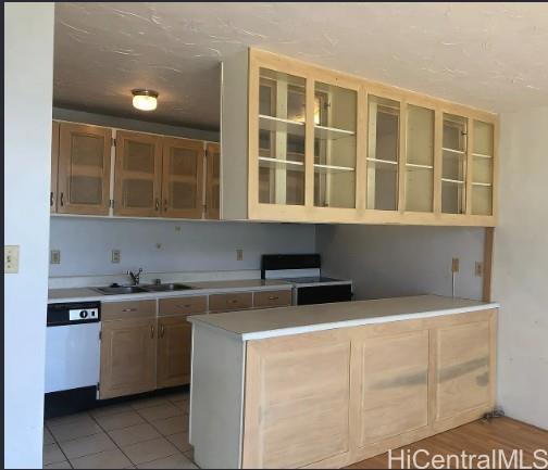 827 Kinau Street, Unit D702 Honolulu, HI 96813 - Photo 8 of 12