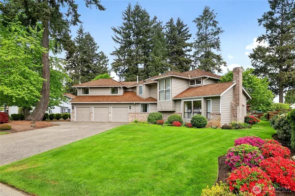 $879,950 | 32728 110th Avenue Southeast, Auburn, WA 98092