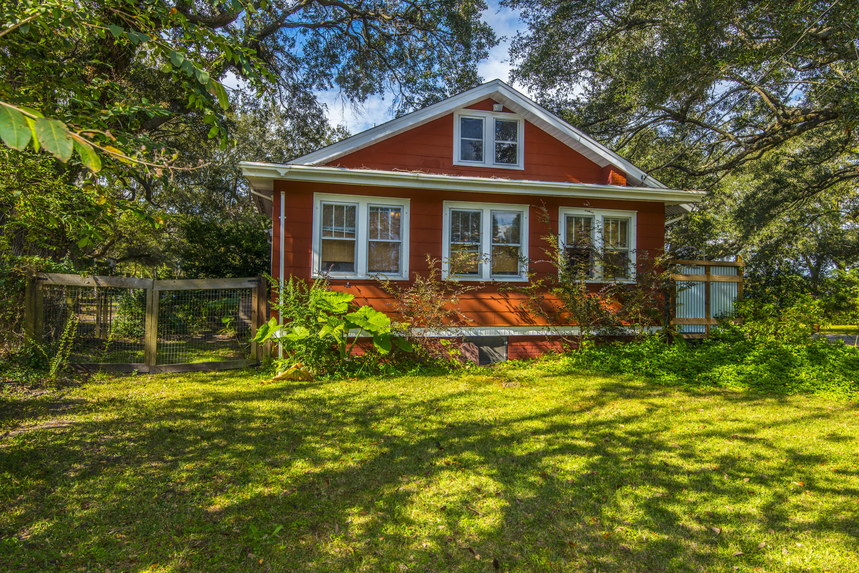 1548 Folly Road Charleston, SC 29412 - Photo 12 of 64 _DSC3500