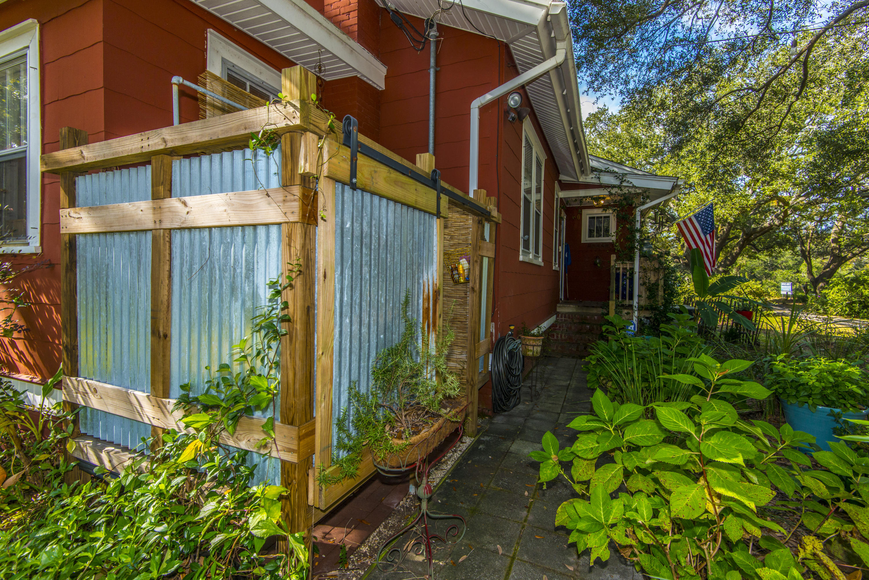 1548 Folly Road Charleston, SC 29412 - Photo 9 of 64 _DSC3501