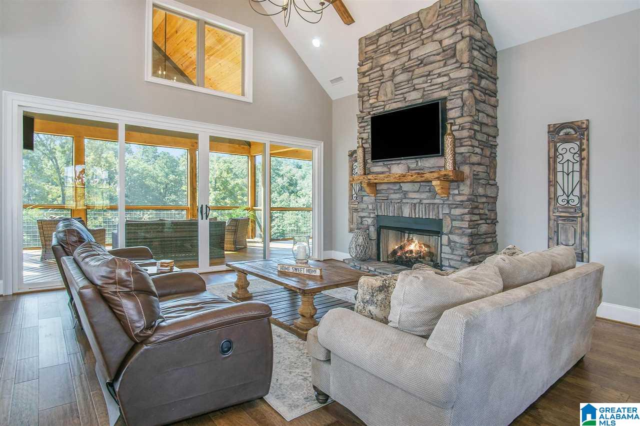 706 Layke Ridge Drive Clanton, AL 35046 - Photo 6 of 53 Gallery Image 6