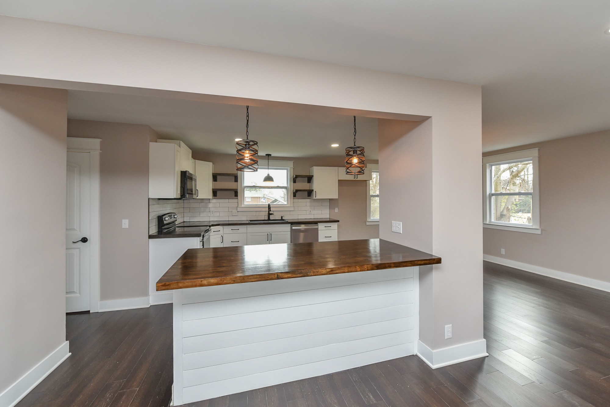 248 Bell Road Nashville, TN 37217 - Photo 4 of 56 Gallery Image 4