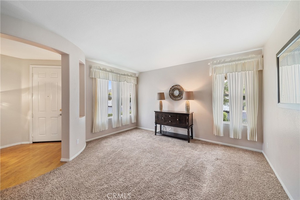 28713 Raintree Drive Menifee, CA 92584 - Photo 9 of 56 Living Room