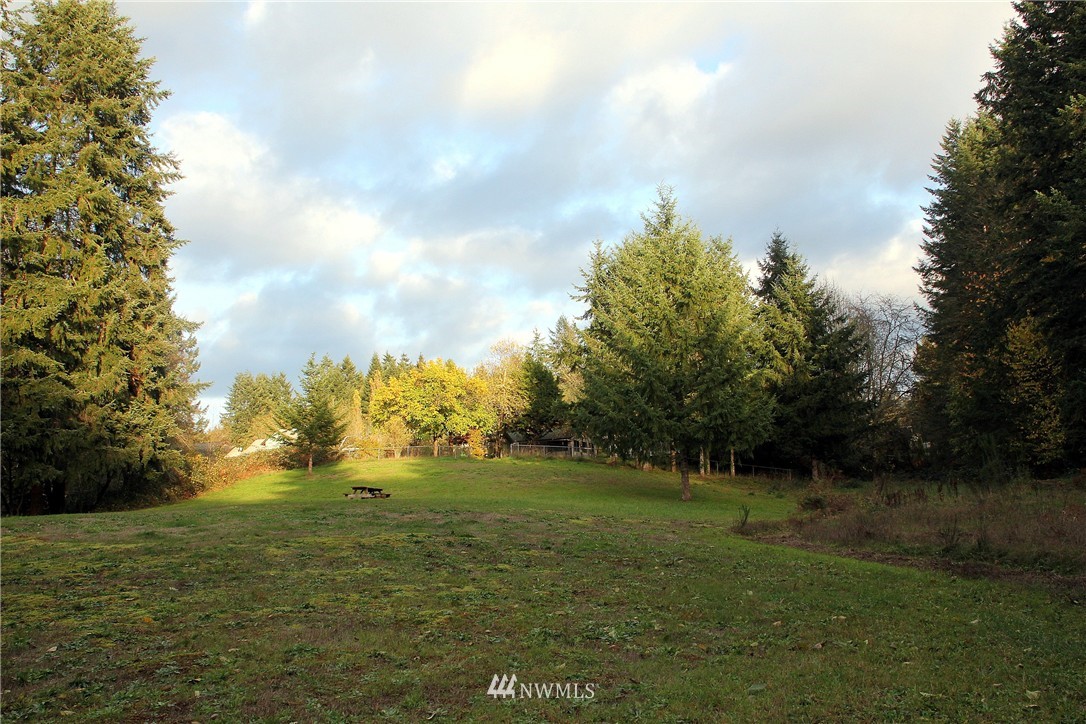 9440 Olalla Valley Road Southeast Port Orchard, WA 98367 - Photo 15 of 20 Gallery Image 15