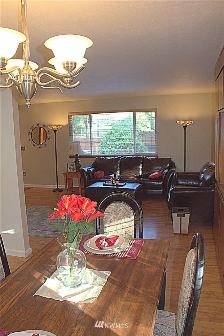 9440 Olalla Valley Road Southeast Port Orchard, WA 98367 - Photo 10 of 20 Gallery Image 10