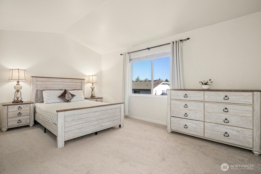4915 Northeast 5th Street Renton, WA 98059 - Photo 23 of 36 Gallery Image 23