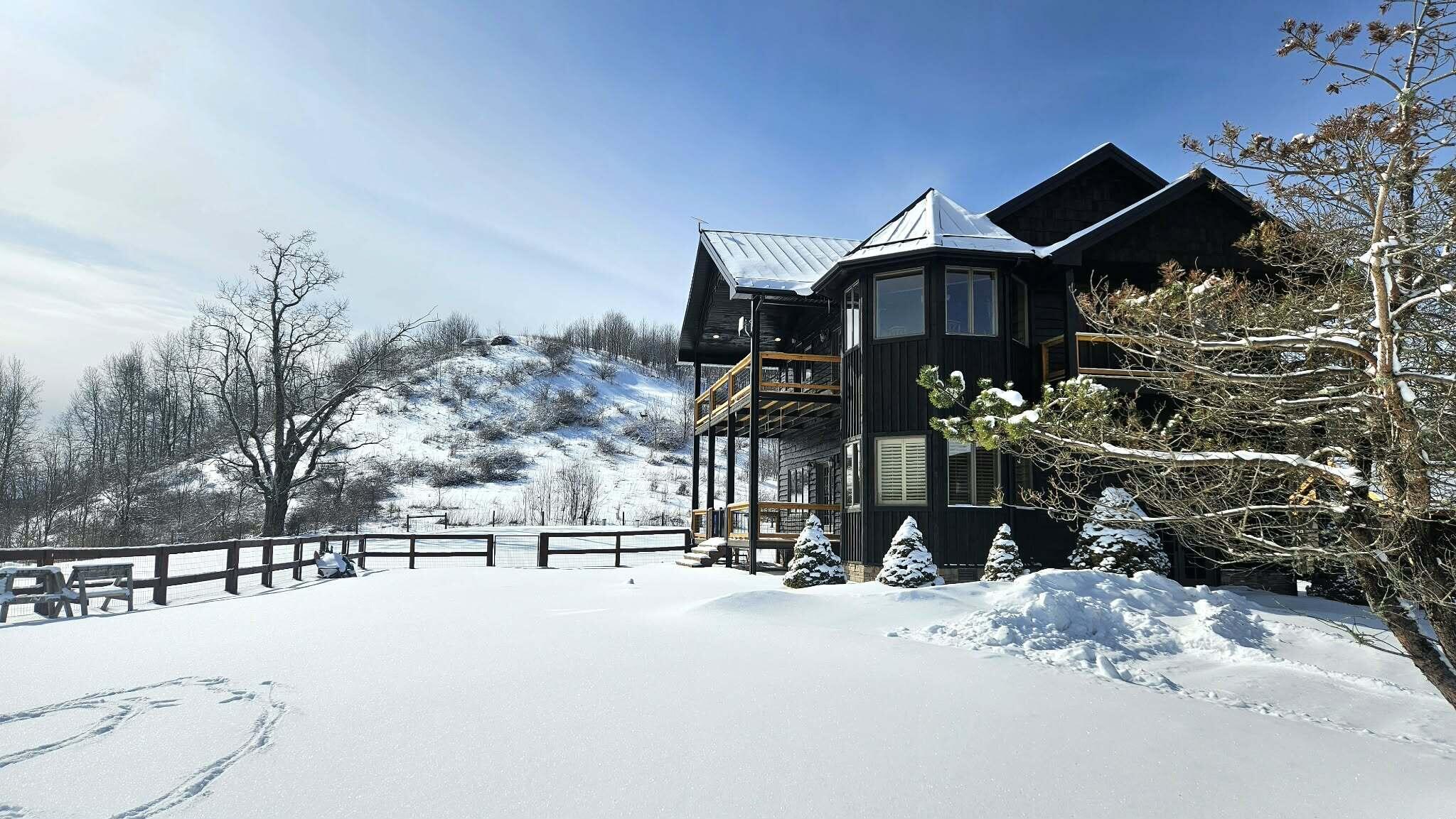684 Headwaters Road Slatyfork, WV 26291 - Photo 4 of 69 Private, yet 15 min to Snowshoe!