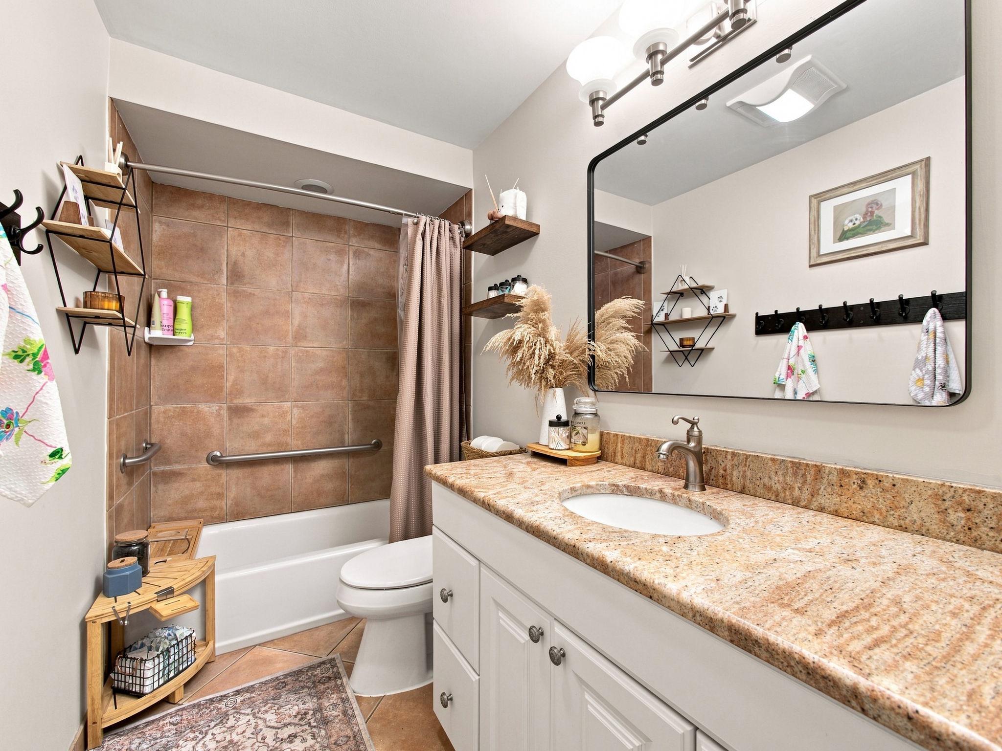906 Big Oak Road Yardley, PA 19067 - Photo 28 of 39 Hall bathroom w/ Granite top & Tile Shower