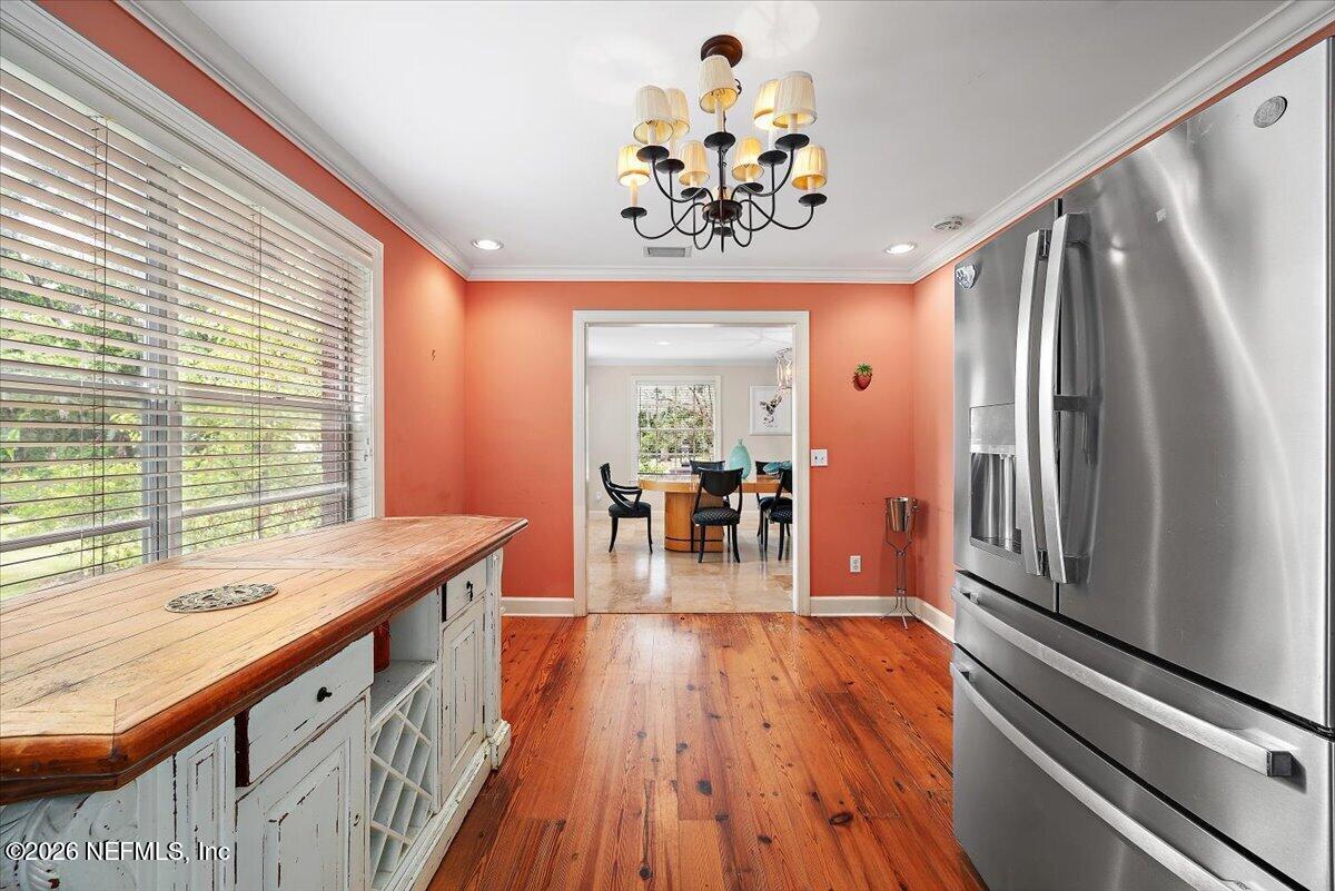 14154 Mandarin Road Jacksonville, FL 32223 - Photo 10 of 48 10-Butlers Pantry