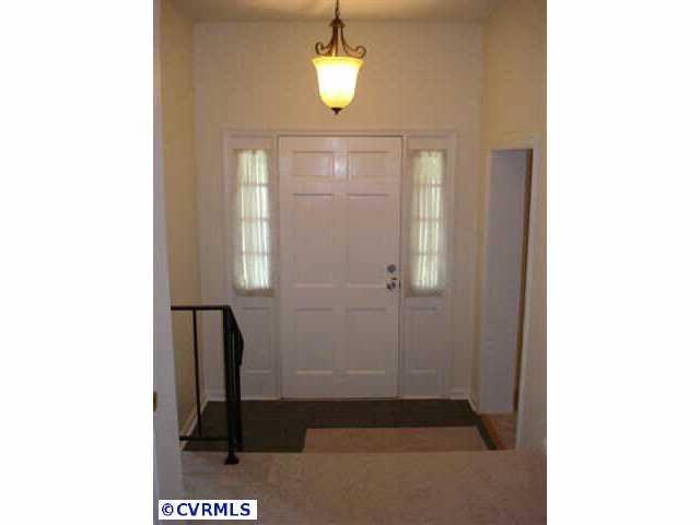 9401 Gayton Road Richmond, VA 23229 - Photo 3 of 7 Gallery Image 3