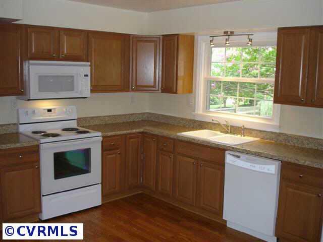 9401 Gayton Road Richmond, VA 23229 - Photo 4 of 7 Gallery Image 4