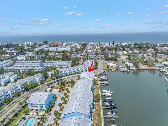 $995,000 | 100 Windrush Boulevard, Unit 1, Indian Rocks Beach, FL 33785
