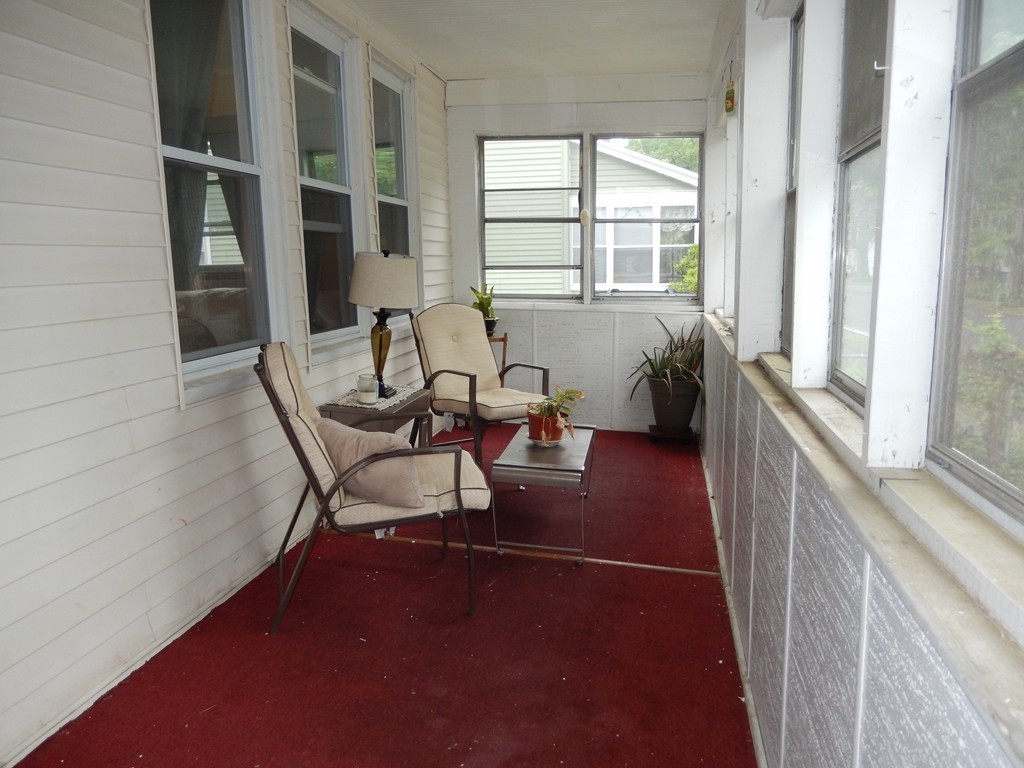133 Draper Street Springfield, MA 01108 - Photo 14 of 17