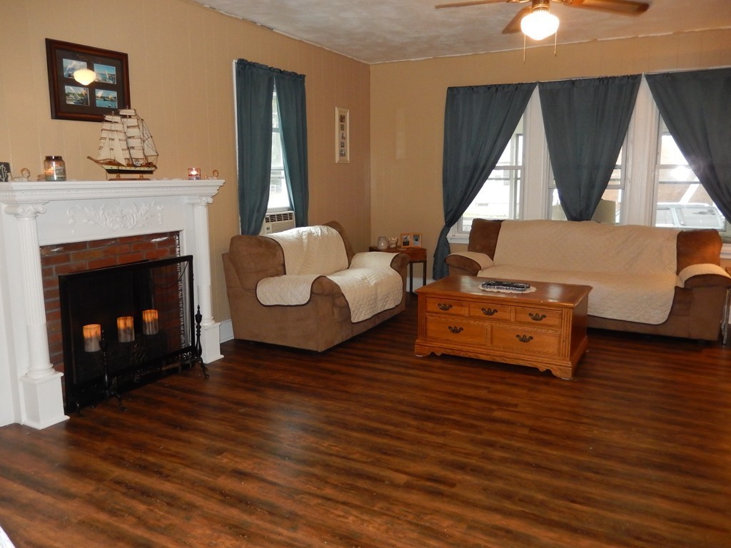 133 Draper Street Springfield, MA 01108 - Photo 7 of 17