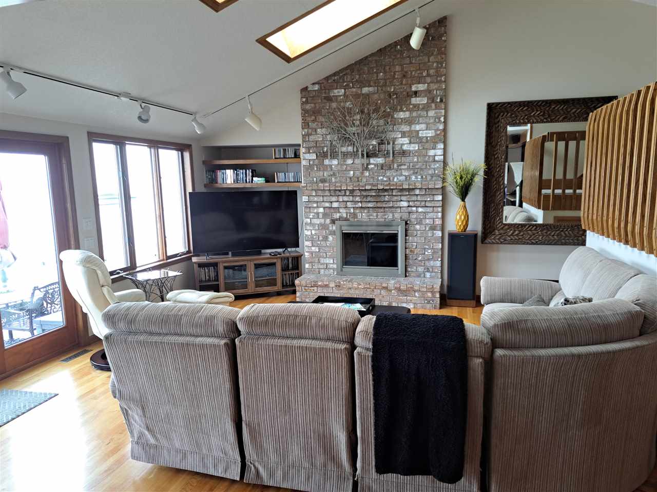 304 Killarney Beach Road Bay City, MI 48706 - Photo 17 of 38 Gallery Image 17