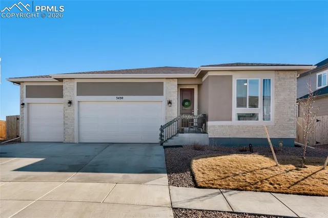$500,000 | 3430 Bella Luna Drive, Pueblo, CO 81001