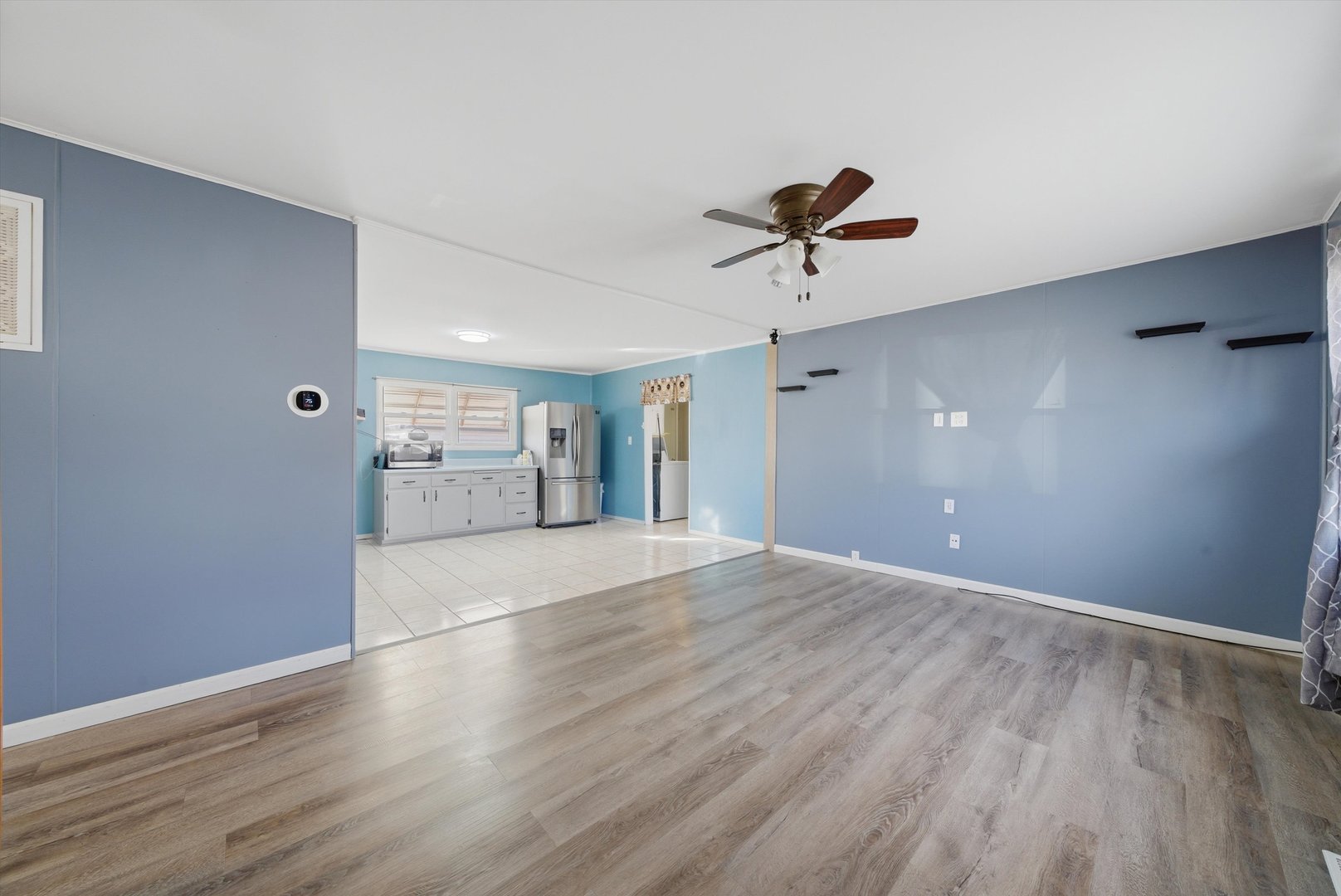 728 Farragut Avenue Romeoville, IL 60446 - Photo 7 of 32