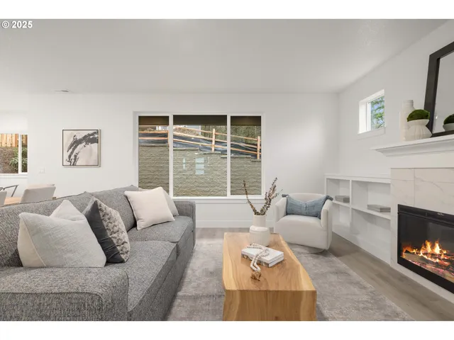 $724,950 | 19040 Southwest Northridge Court, Unit LOT 15, Beaverton, OR 97007