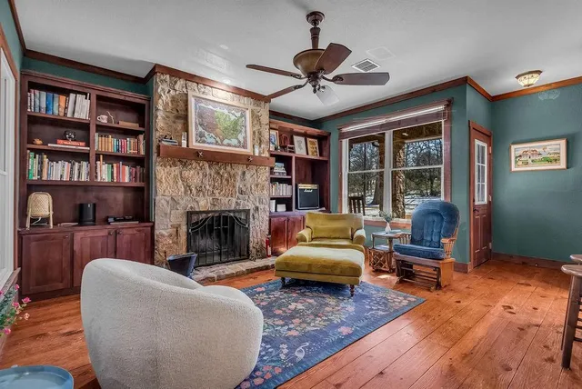 $515,000 | 401 Denton Street East, Argyle, TX 76226