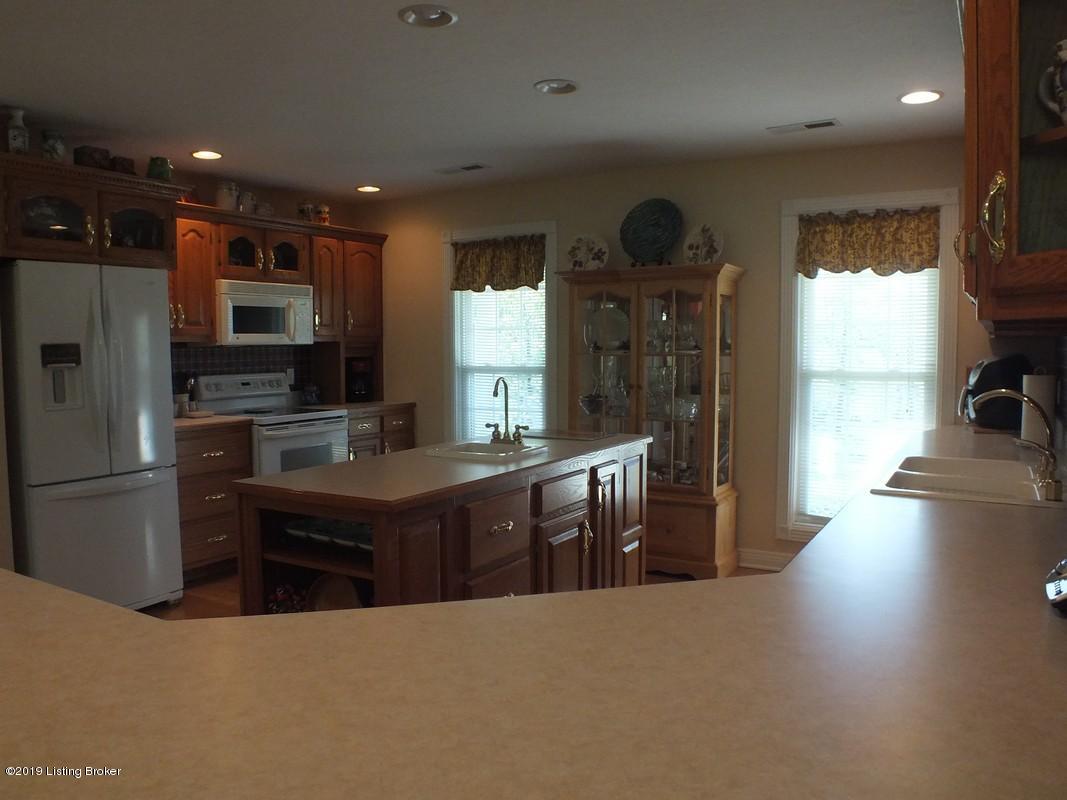 170 Adena Ridge Road Leitchfield, KY 42754 - Photo 25 of 52 170 Adena Ridge241