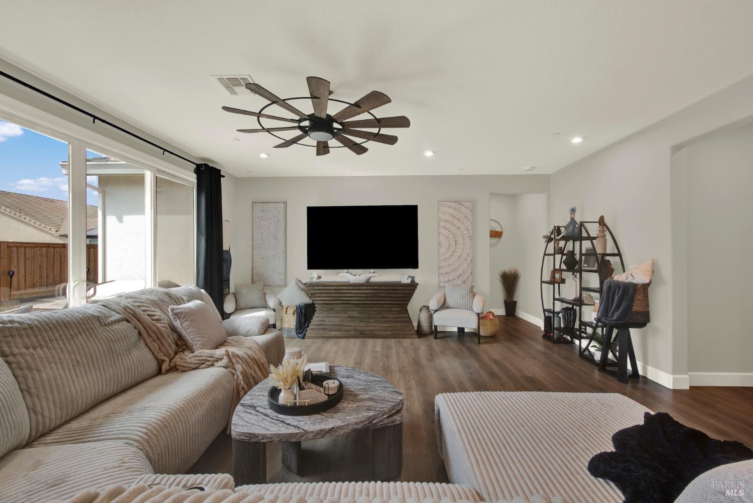 1325 Rutgers Way Dixon, CA 95620 - Photo 29 of 92