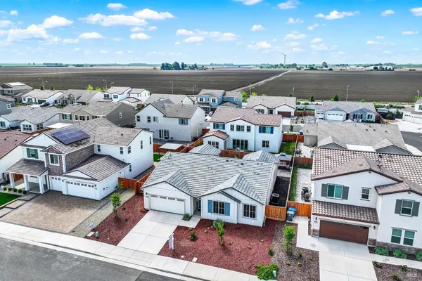 $739,000 | 1325 Rutgers Way, Dixon, CA 95620