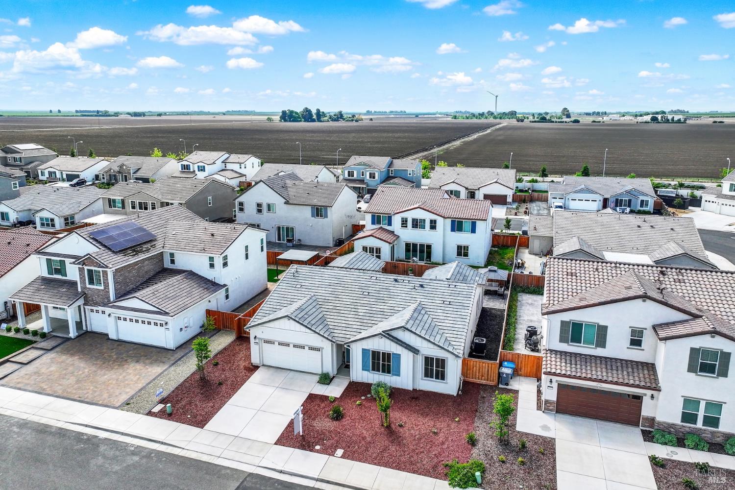 1325 Rutgers Way Dixon, CA 95620 - Photo 3 of 92