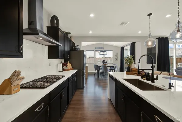 $739,000 | 1325 Rutgers Way, Dixon, CA 95620