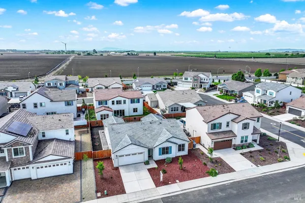 $739,000 | 1325 Rutgers Way, Dixon, CA 95620