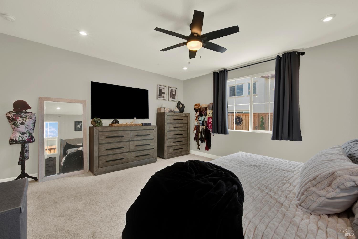 1325 Rutgers Way Dixon, CA 95620 - Photo 51 of 92