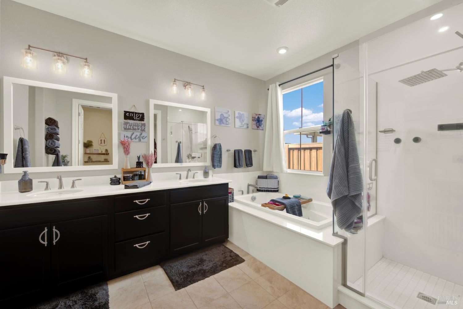 1325 Rutgers Way Dixon, CA 95620 - Photo 53 of 92