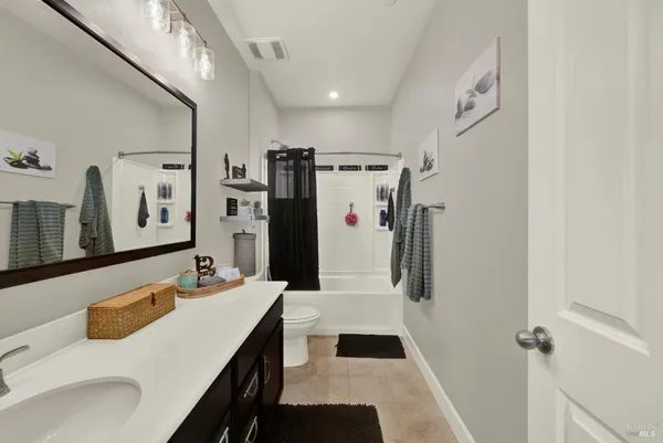 $739,000 | 1325 Rutgers Way, Dixon, CA 95620