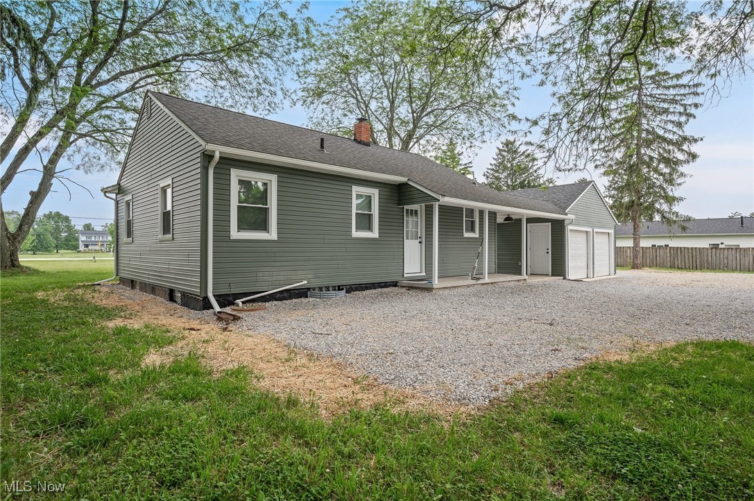9045 Norwalk Road Litchfield, OH 44253 - Photo 4 of 31 Gallery Image 4