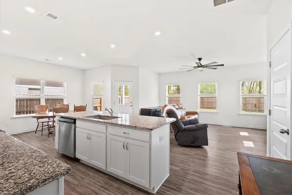 $299,900 | 101 Waterside Ridgg, Calhoun, GA 30701