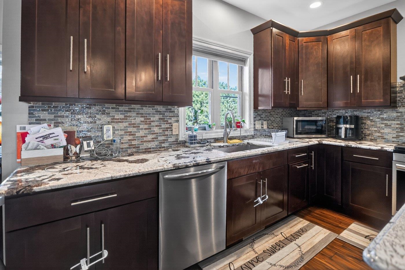 1276 Fairhaven Road Sun Prairie, WI 53590 - Photo 11 of 66
