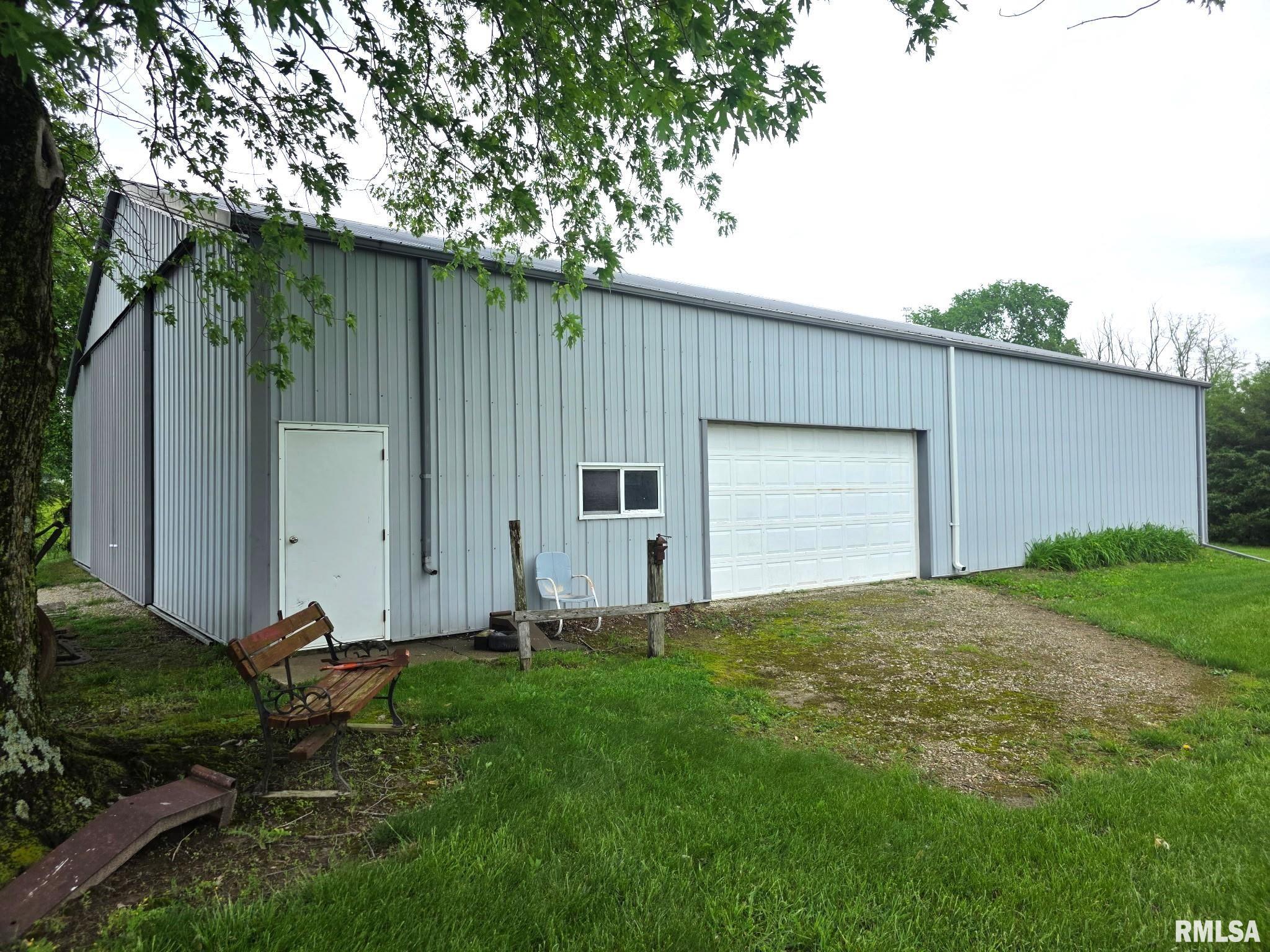 1455 Charlotte Road Macomb, IL 61455 - Photo 12 of 15