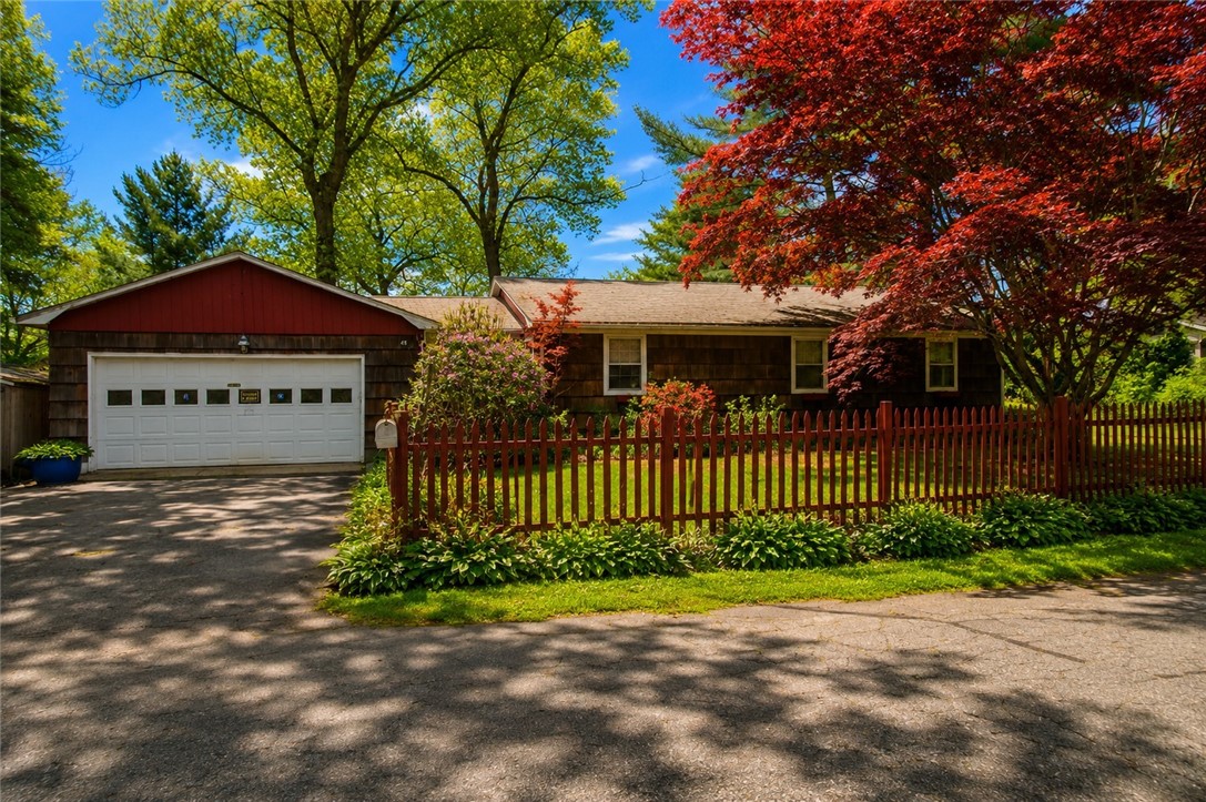 48 Allison Avenue Coventry, RI 02816 - Photo 2 of 29