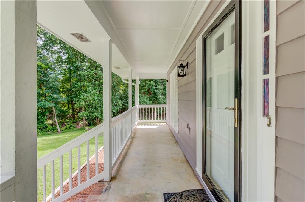 355 Brand Road Southwest Loganville, GA 30052 - Photo 6 of 51
