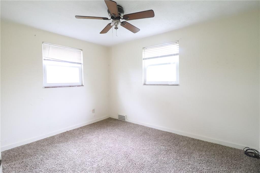1555 Bevan Road Pittsburgh, PA 15227 - Photo 19 of 29 Gallery Image 19