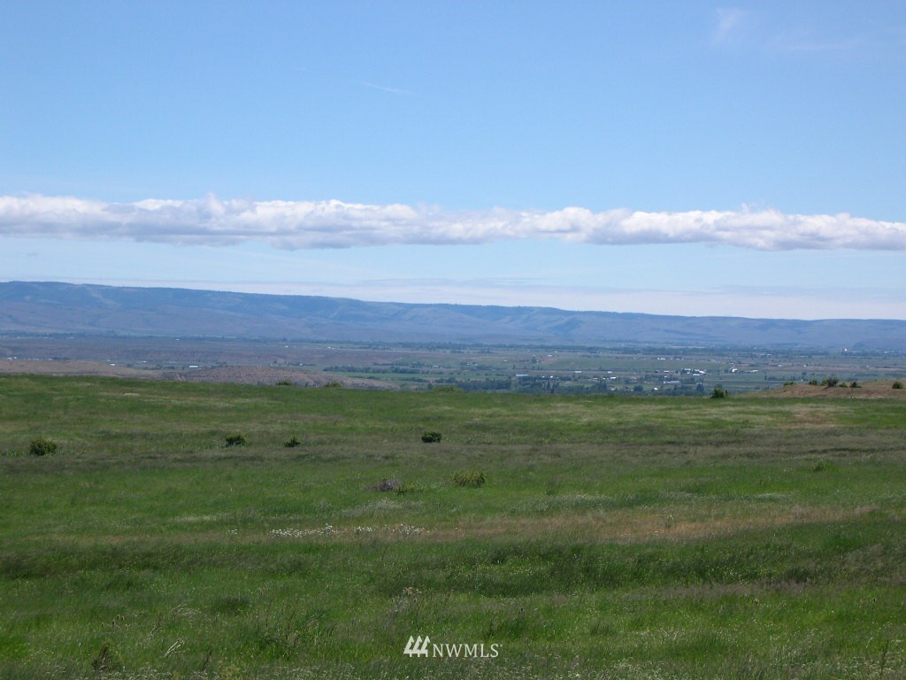 2000-xxx Hunter Road Ellensburg, WA 98926 - Photo 13 of 21 Gallery Image 13