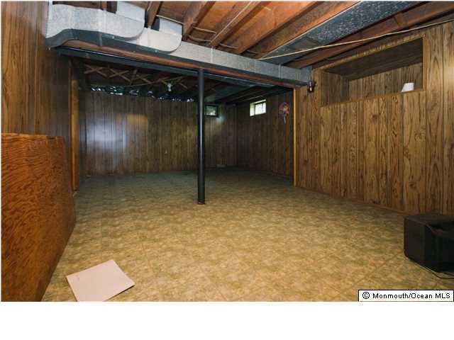 345 Pond Road Freehold, NJ 07728 - Photo 13 of 16 Additional Photo