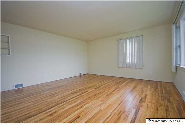 345 Pond Road Freehold, NJ 07728 - Photo 8 of 16 Additional Photo