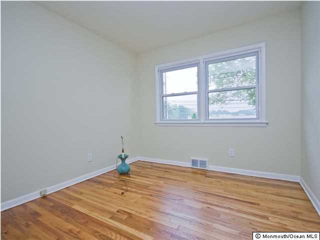 345 Pond Road Freehold, NJ 07728 - Photo 9 of 16 Additional Photo