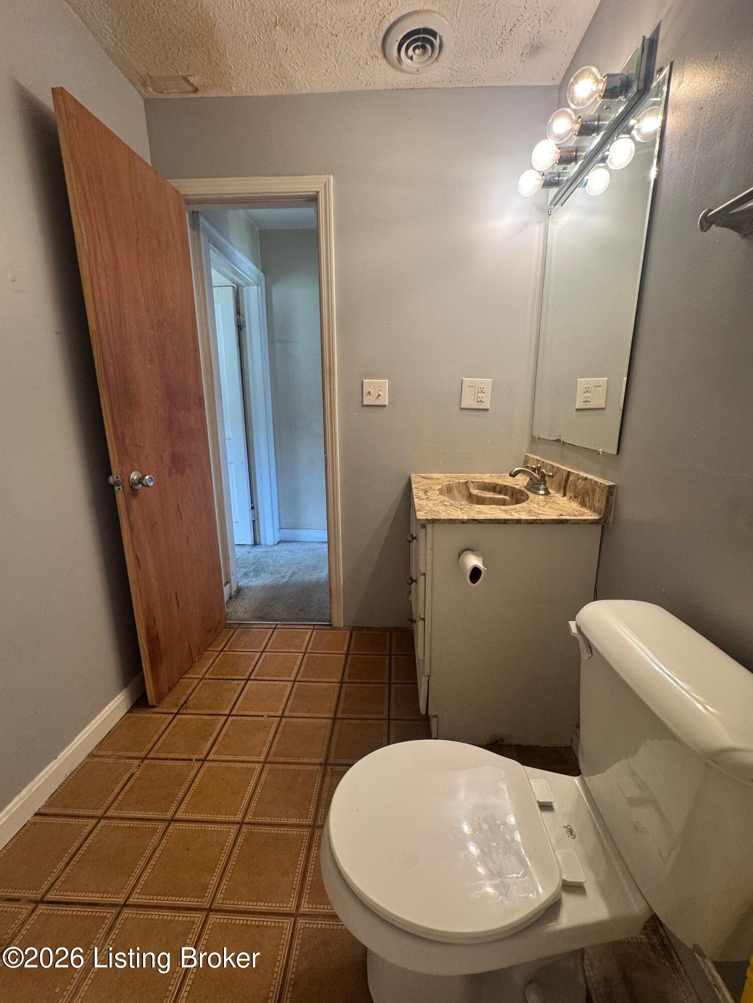 5100 Reed Avenue Louisville, KY 40214 - Photo 26 of 46 37-Aug 27 2026 01_35pm-ZATG