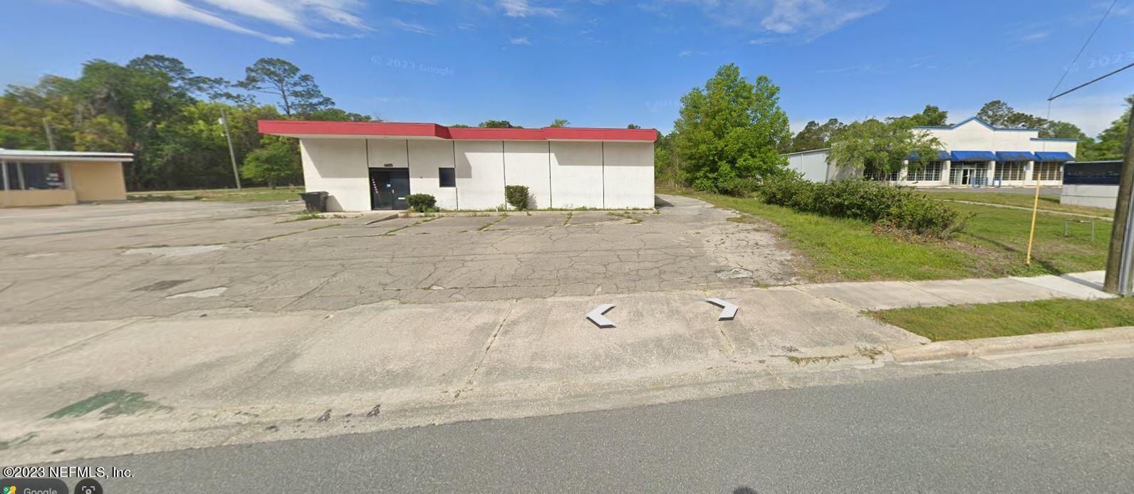 1605 North Temple Ave