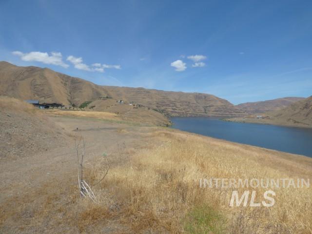 578 Silcott Road Clarkston, WA 99403 - Photo 13 of 47 Water view featuring a mountainous background