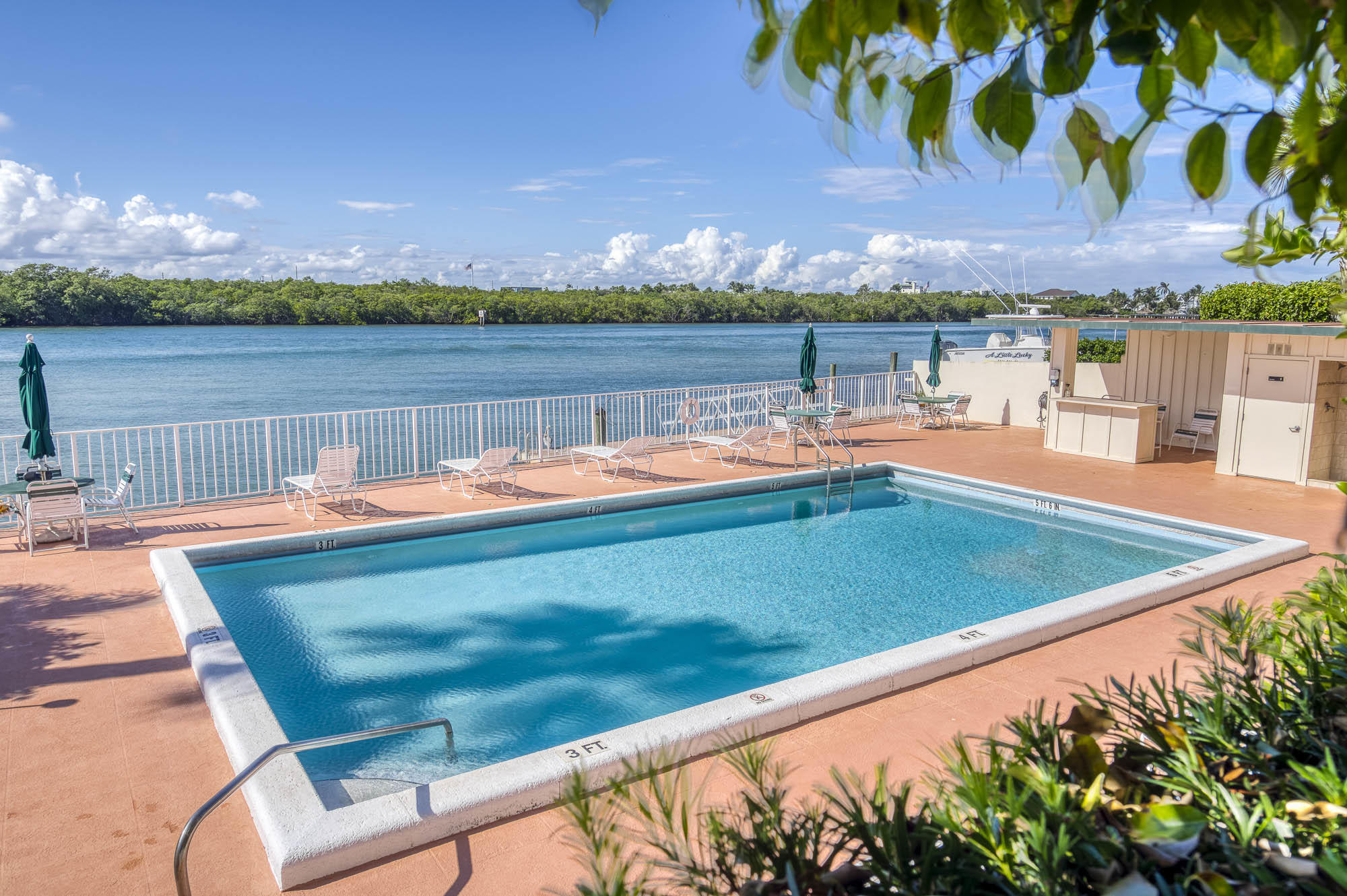 225 South Beach Road, Unit 506 Tequesta, FL 33469 - Photo 24 of 37 004
